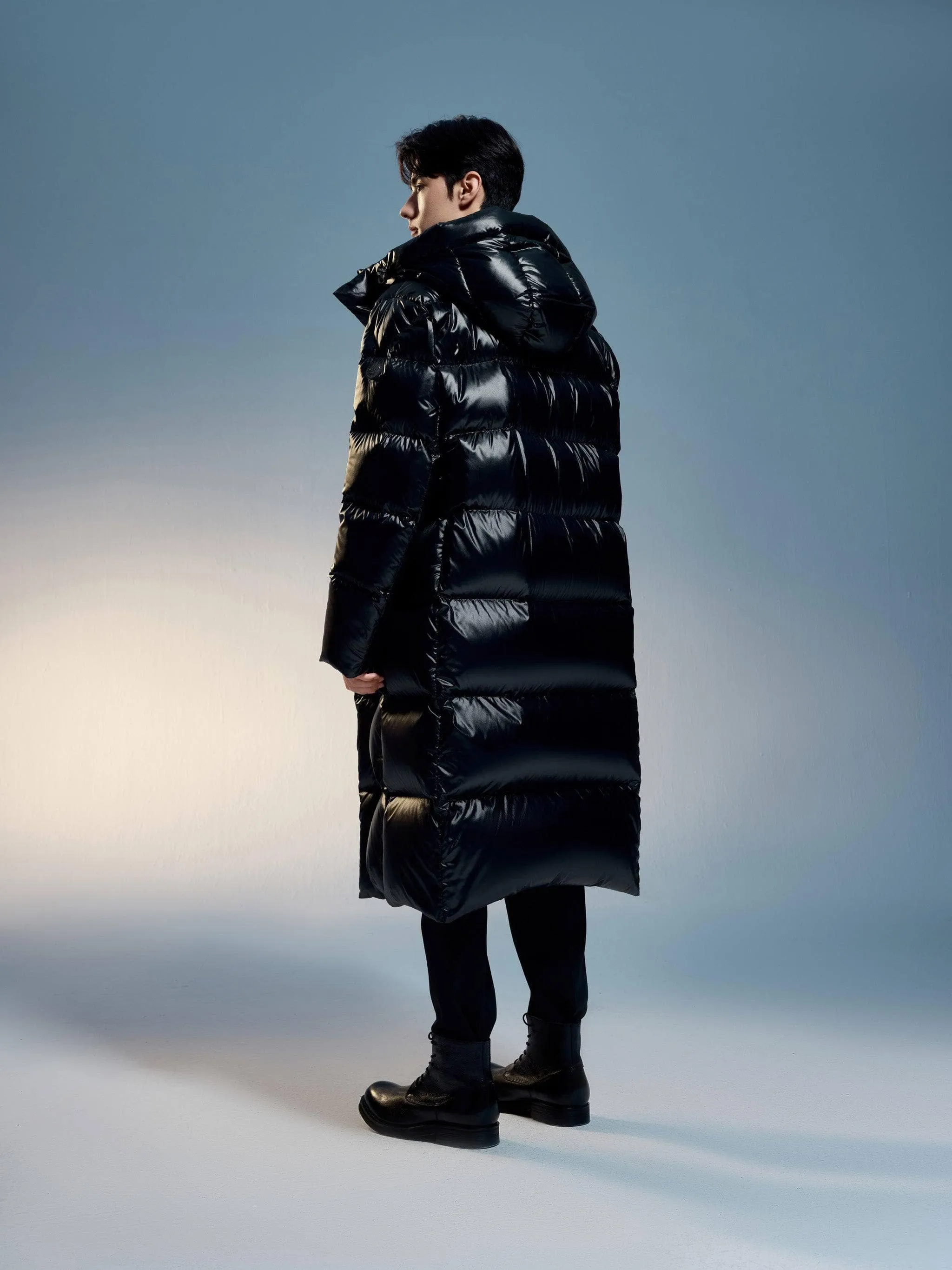 Classic long puffer with hood
