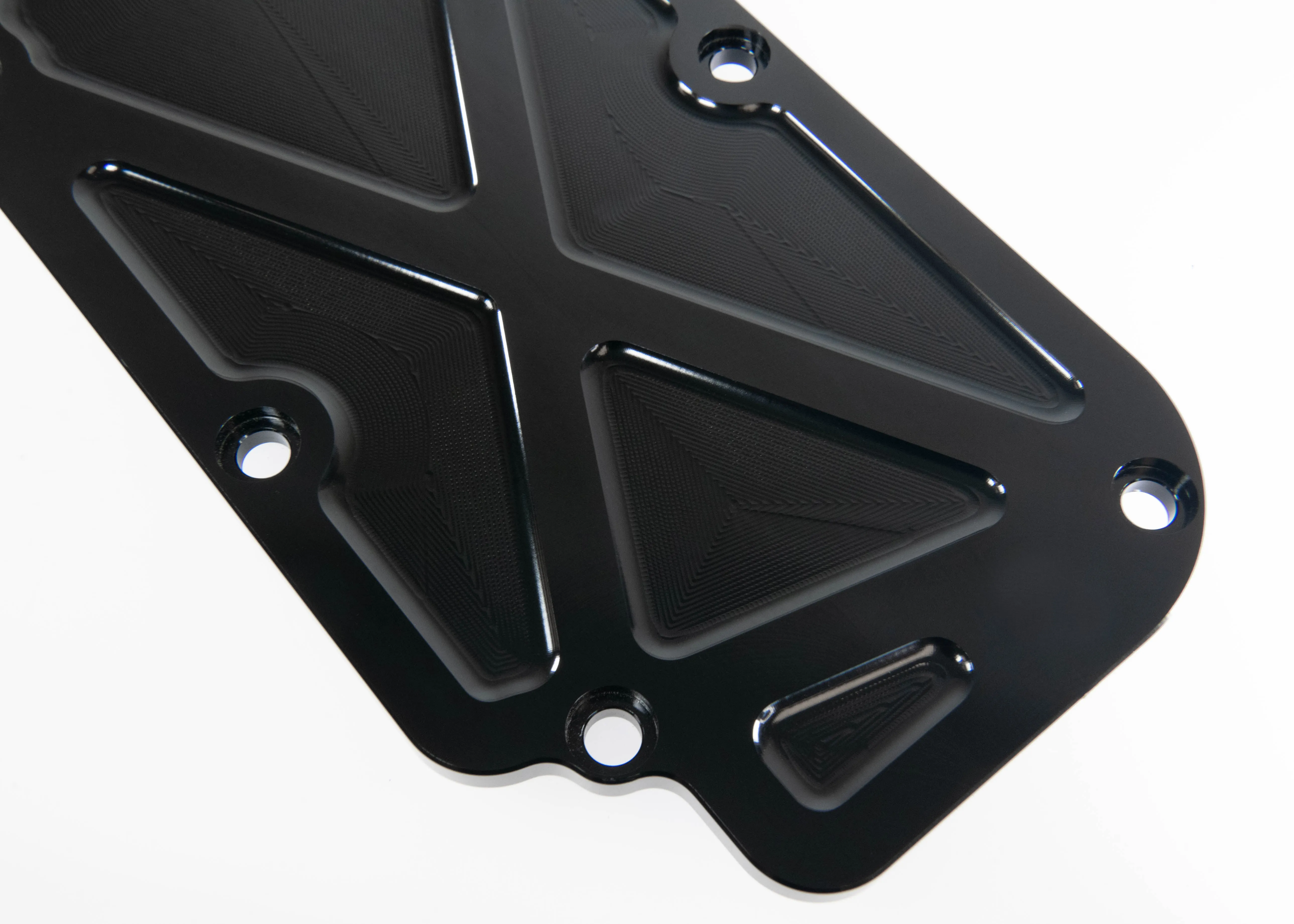 Gen V LT Race Valley Cover Black Anodized 11-130BLK