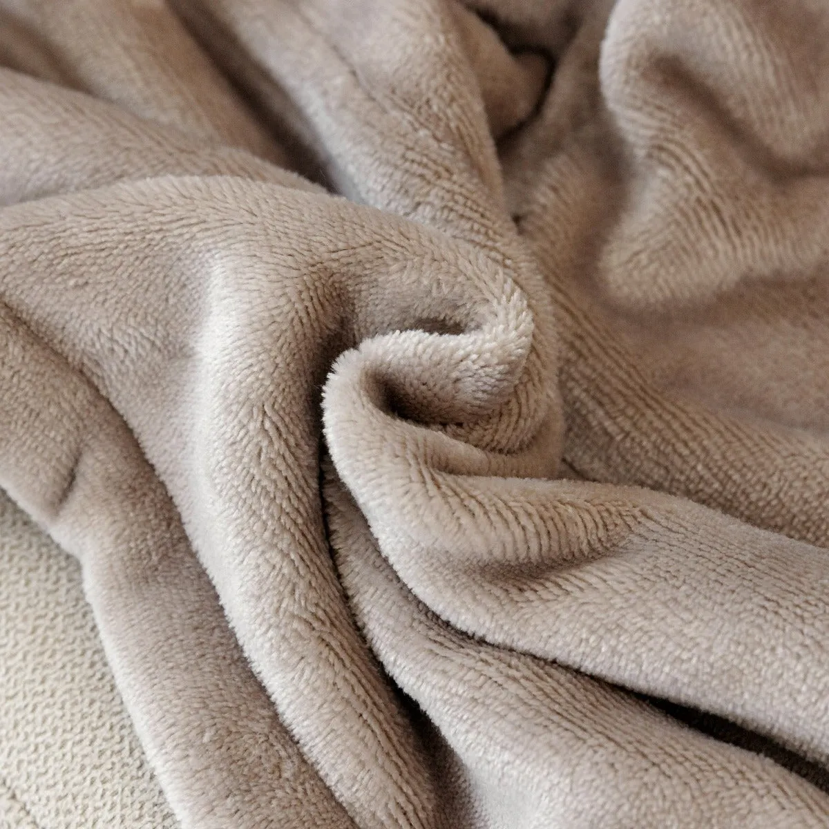 Microplush Heated 50x60 Throw